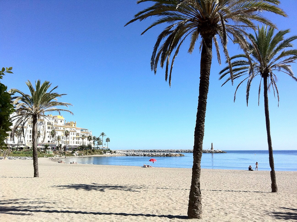 Puerto Banus beach
Image by: Jilles Dissel