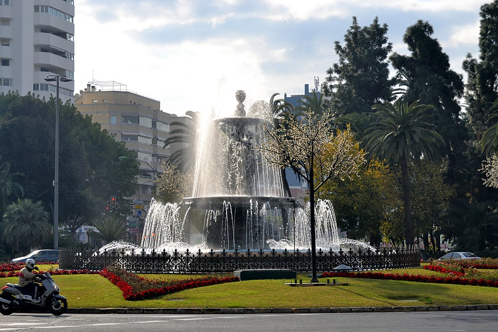 Malaga population set to exceed Seville. Image of roundabout in Malaga. Author: Emilio J. Rodríguez Posada (1986–) wikidata:Q30564104